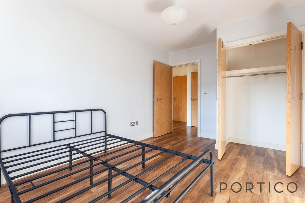 Bedroom (2)