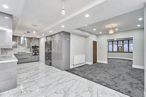 undefined, 6 Wrens Avenue, Tipton, West Midlands, DY4 8AF