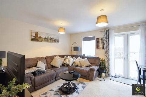 undefined, Snetterton Heath, Kingsway