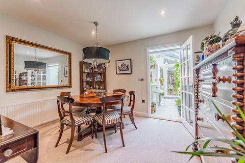 2 bedroom cottage for sale, Market Place, Kessingland