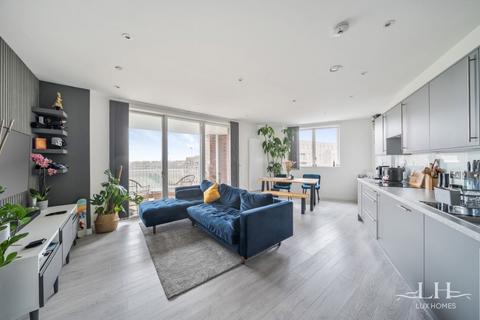 2 bedroom apartment for sale, Hamilton Mansions, Barking
