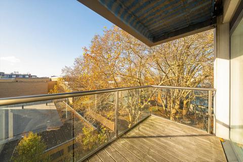 undefined, Pear Tree Street, London EC1V