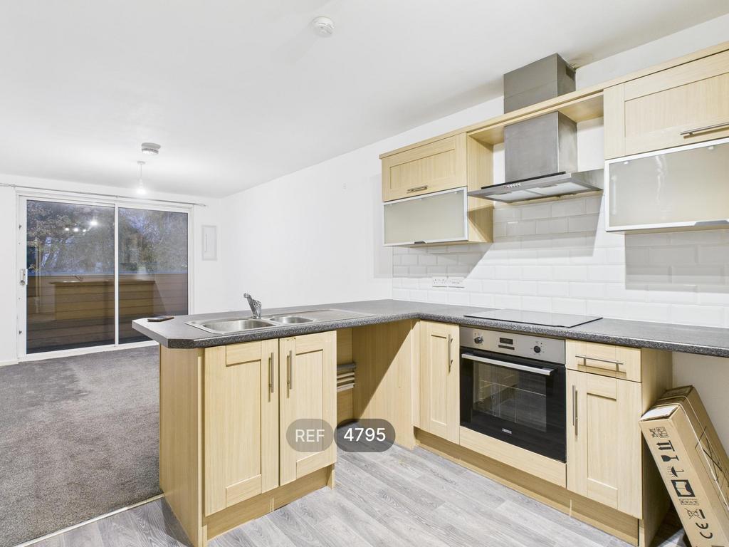 Kitchen / Living area