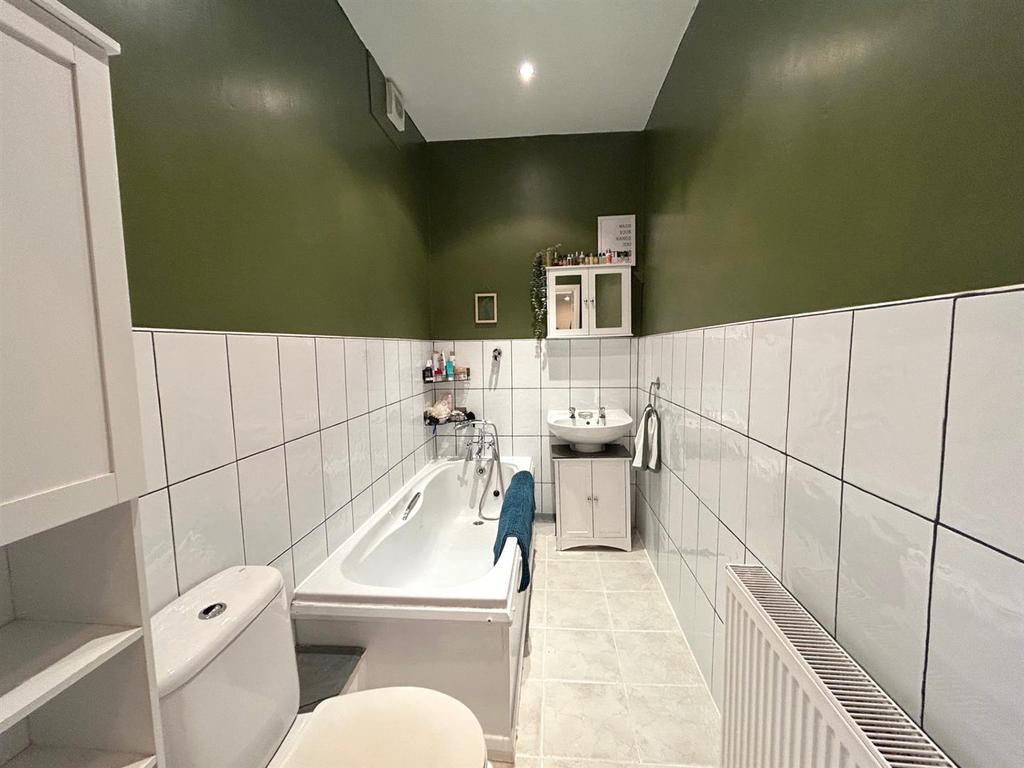 Thumbnail IMG 4392.jpg