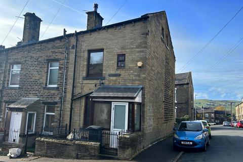 2 bedroom end of terrace house for sale, Egerton Street, Sowerby Bridge HX6