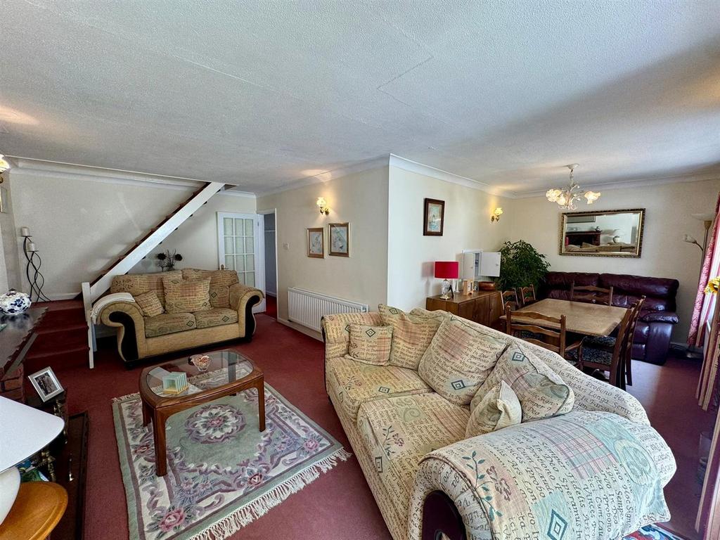 Kitchen/Living Room