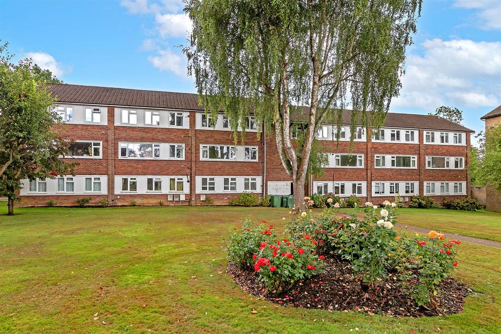 301 The Ridgeway-5.jpg