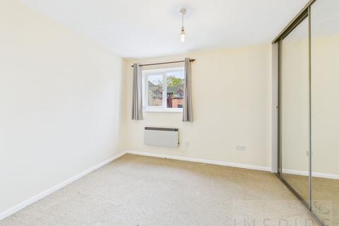 undefined, Black Swan Close, Crawley RH11