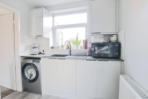 2 bedroom semi-detached house for sale, Hales Crescent, Hedon, Hull, HU12 8DB