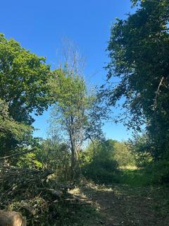 Land for sale, Coulsdon CR5