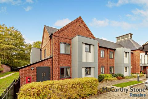 2 bedroom apartment for sale, Tyefield Place, Pound Lane, Hadleigh, Ipswich, Suffolk, IP7 5FE