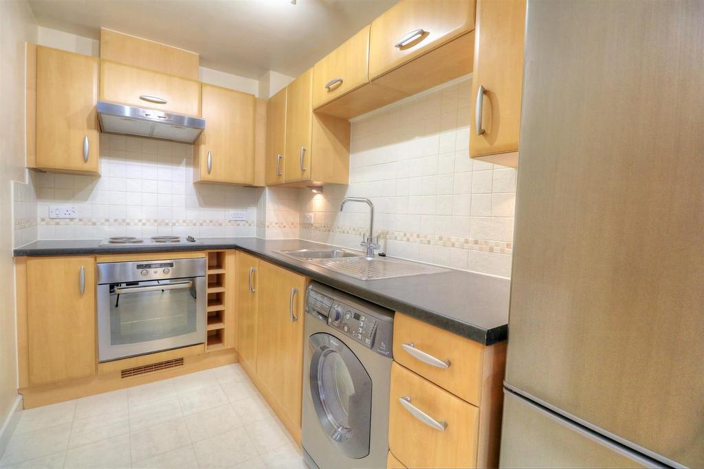 Kitchen (Custom).jpg