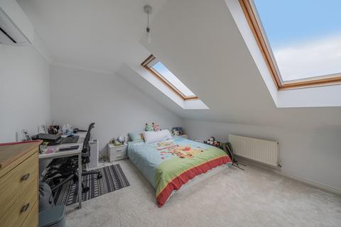2 bedroom apartment for sale, Schooner Close London E14