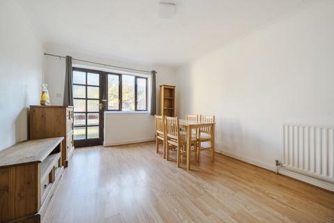 1 bedroom apartment for sale, Swan Drive, Colindale, NW9
