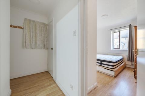 1 bedroom apartment for sale, Swan Drive, Colindale, NW9