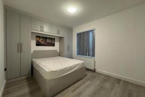 undefined, Dunstable Road, Luton, Bedfordshire