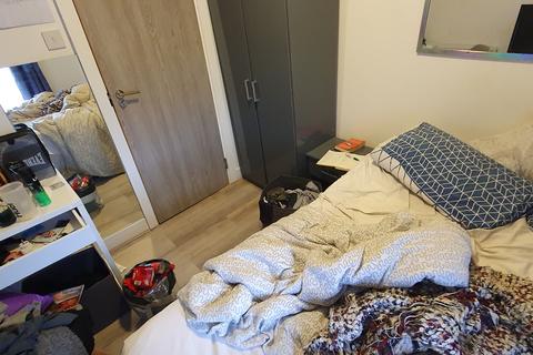 4 bedroom house to rent, 31 Llantristant Street