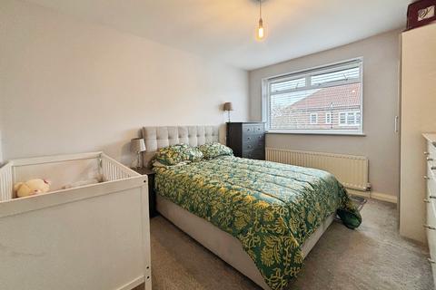 2 bedroom semi-detached house for sale, Reedsmouth Place, Fenham, Newcastle upon Tyne, NE5
