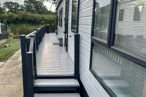 2 bedroom park home for sale, Smithy Leisure Park