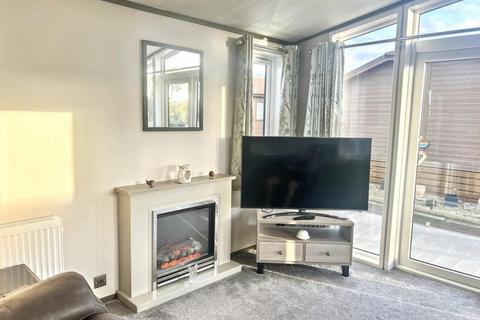 2 bedroom park home for sale, Smithy Leisure Park