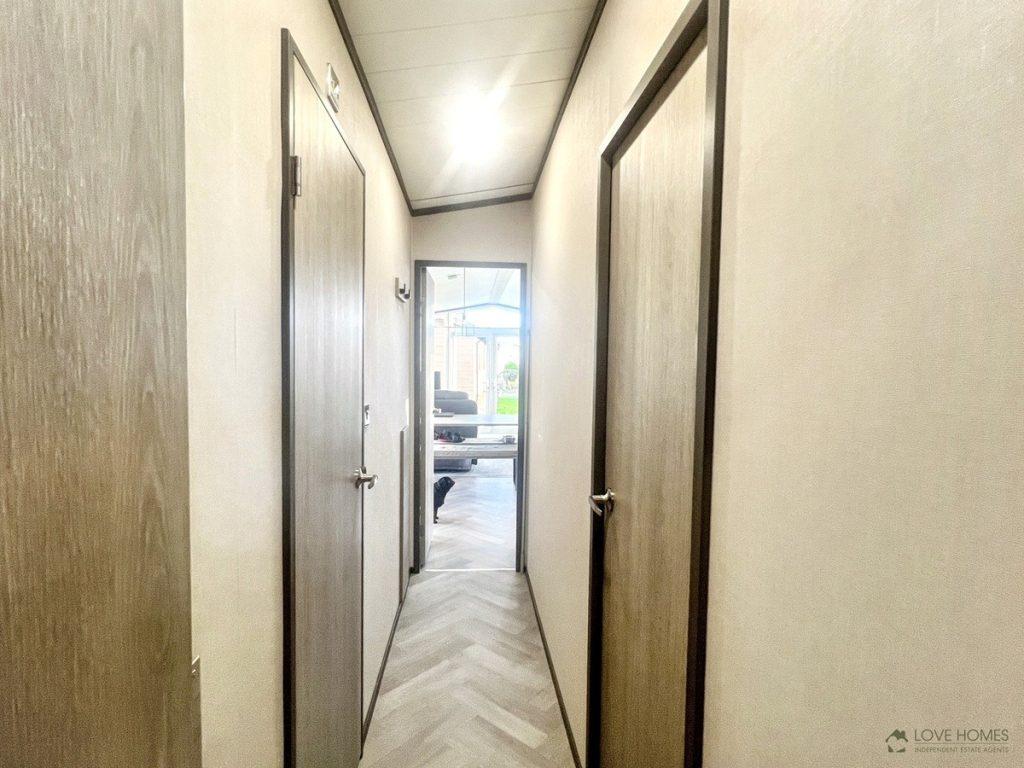 8ww Internal Hallway