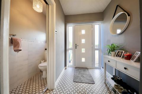 3 bedroom semi-detached house for sale, Thorn Road, Hedon, Hull