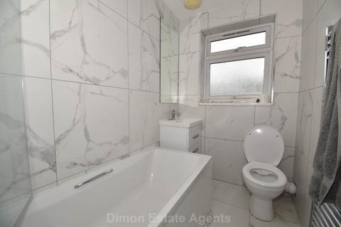 3 bedroom end of terrace house for sale, Madison Close, Rowner