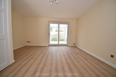 3 bedroom end of terrace house for sale, Madison Close, Rowner