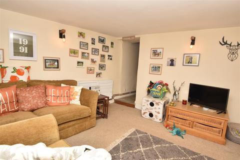 undefined, Chapel Hill, Uffculme