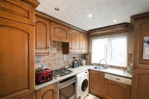 undefined, Morley Close, Slough