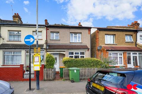 3 bedroom end of terrace house for sale, Wall End Road, East Ham E6
