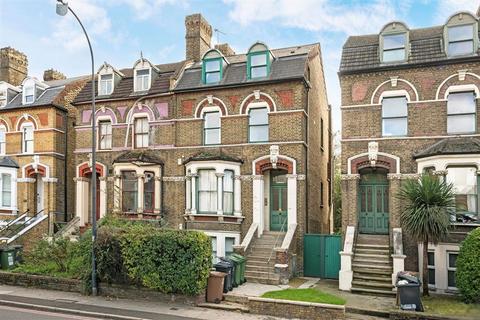 Queens Road, London SE14