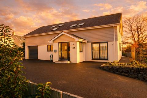 4 bedroom detached house for sale, Egloshayle | Wadebridge
