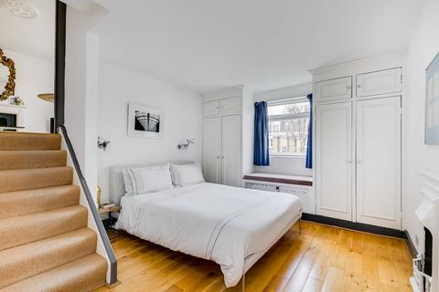 Redcliffe Gardens, Chelsea, London, SW10