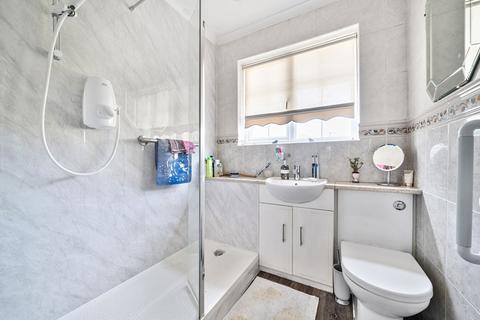 19 West Hatch Manor, Ruislip, HA4 8QX