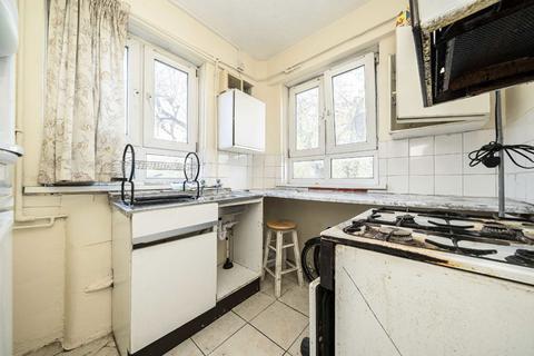 2 bedroom flat for sale, Longfield Estate, London SE1