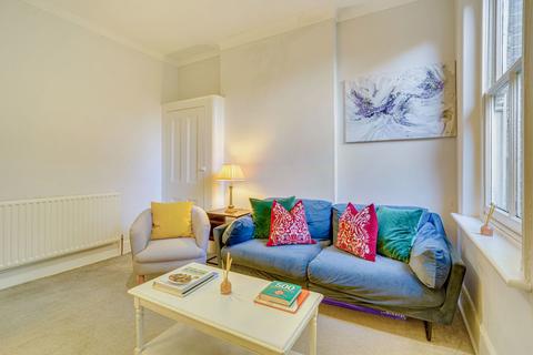 1 bedroom flat to rent, Gipsy Hill, London SE19