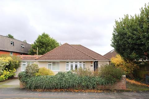 2 bedroom detached bungalow for sale, Bitterne, Southampton
