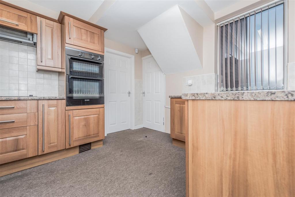 Fitted Kitchen: