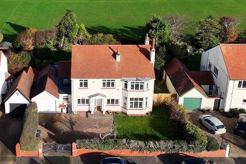 6 bedroom detached house for sale, Harrod Drive, Birkdale, Southport, PR8 2HA