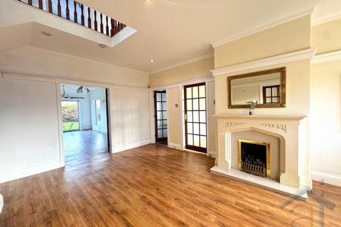 6 bedroom detached house for sale, Harrod Drive, Birkdale, Southport, PR8 2HA