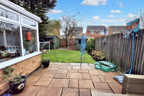 12 Berkeley Drive, Bourne, PE10 9TR