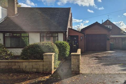 2 bedroom semi-detached house for sale, 9 Cemetery Road, Royton OL2 5SP