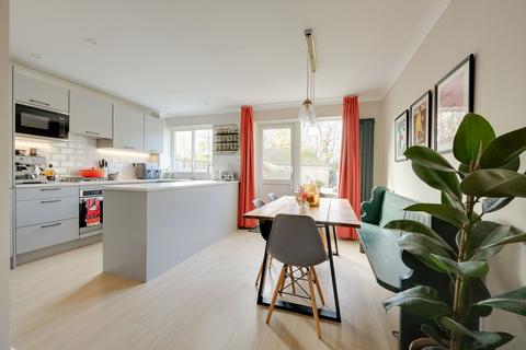 3 bedroom terraced house for sale, Longhurst, Burgess Hill, RH15