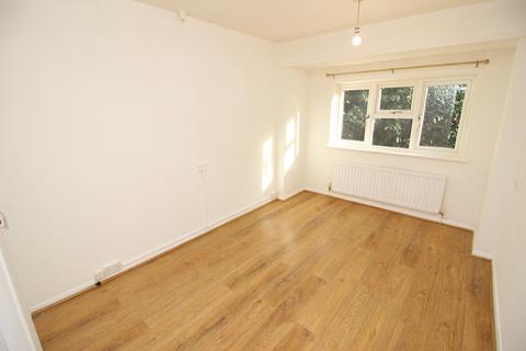 undefined, Elmwood Close, Ewell KT17