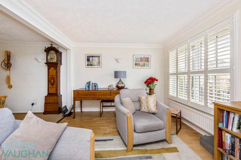 undefined, Brighton, East Sussex BN2