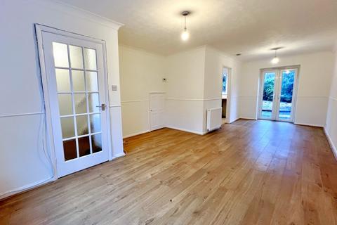 undefined, Hamble Walk, Woking GU21