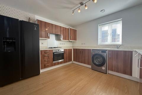 2 bedroom apartment to rent, Santa Cruz Avenue, Newton Leys