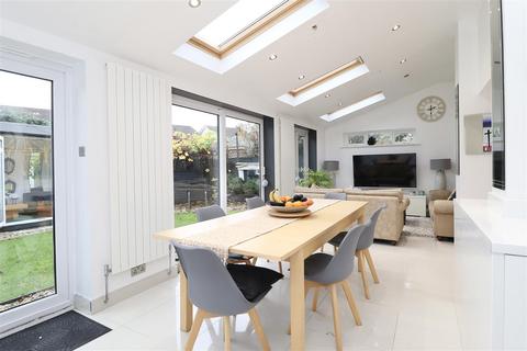 undefined, Egremont Close, Stamford Bridge, York