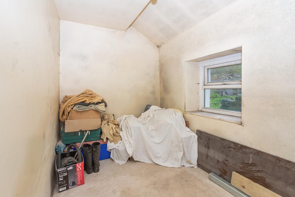22 Tan Y Bwlch Mynydd Llandygai-4...